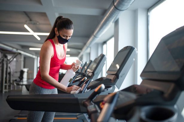 5 Must-have Bulk Cleaning Supplies for Fitness Center Sanitation